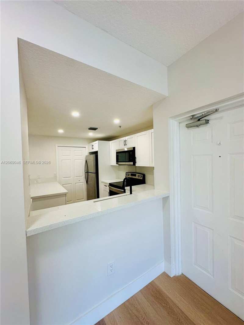 6560 NW 114th Ave # 523, Doral FL 33178