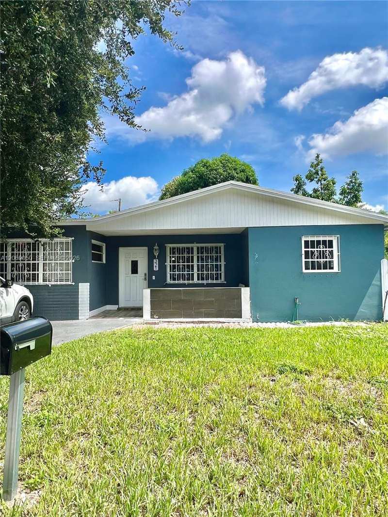 321 NE 170th St, North Miami Beach FL 33162