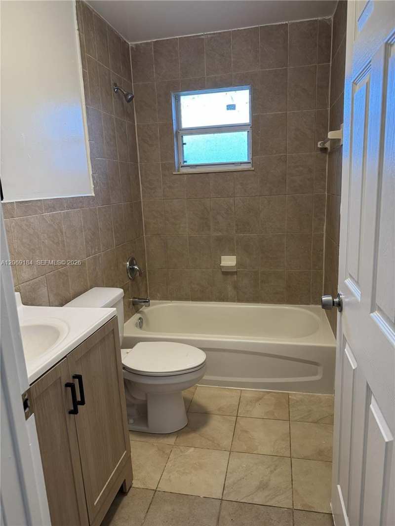 12040 SW 214th Ter # 2, Miami FL 33177