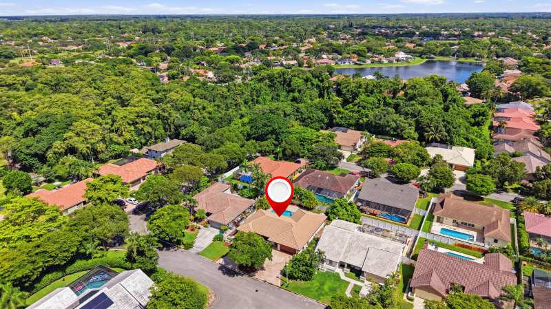 6013 NW 47th Place, Coral Springs FL 33067