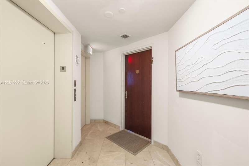 9559 Collins Ave # D, Surfside FL 33154