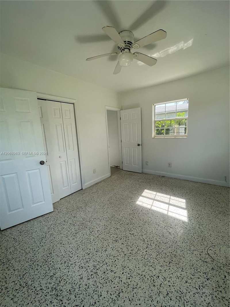 1137 NE 111th St # 1135, Miami FL 33161