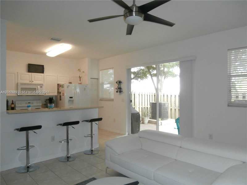 12728 SW 133rd St, Miami FL 33186