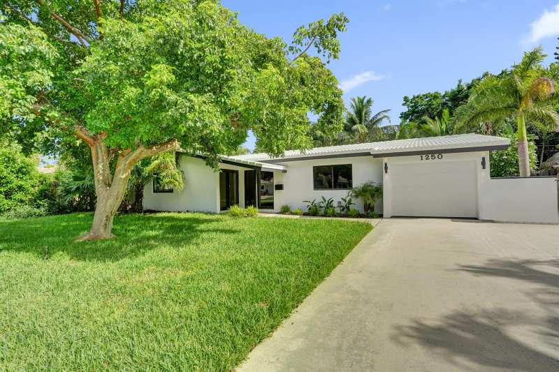 1250 SW 4TH Street, Boca Raton FL 33486