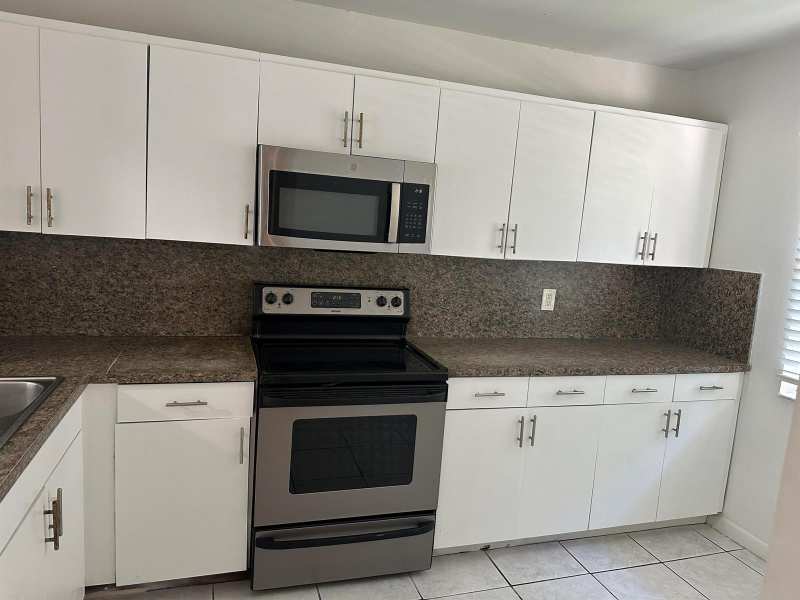 931 SW 20TH Court, Delray Beach FL 33445