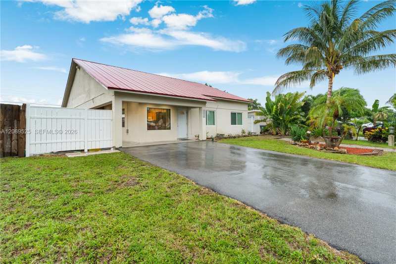 5677 Maypop Rd, West Palm Beach FL 33415