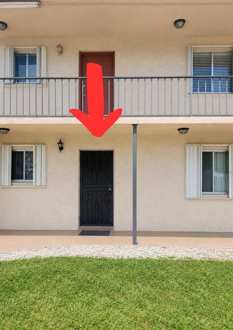 6120 FOREST HILL Boulevard # 111, West Palm Beach FL 33415