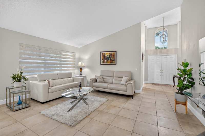 11135 AUTORO Court, Boca Raton FL 33498