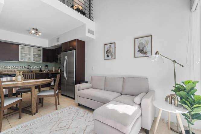 41 SE 5th St # 308, Miami FL 33131