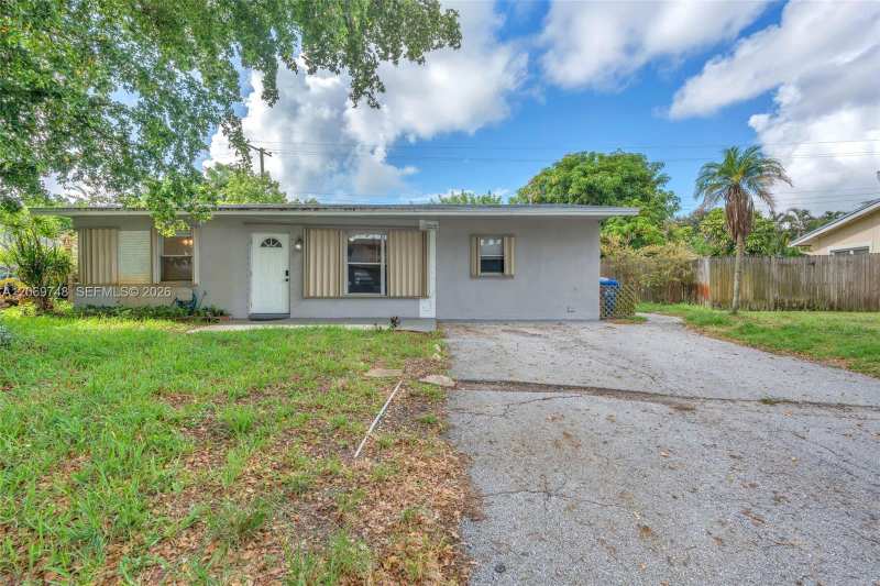 1640 NE 33rd St, Pompano Beach FL 33064
