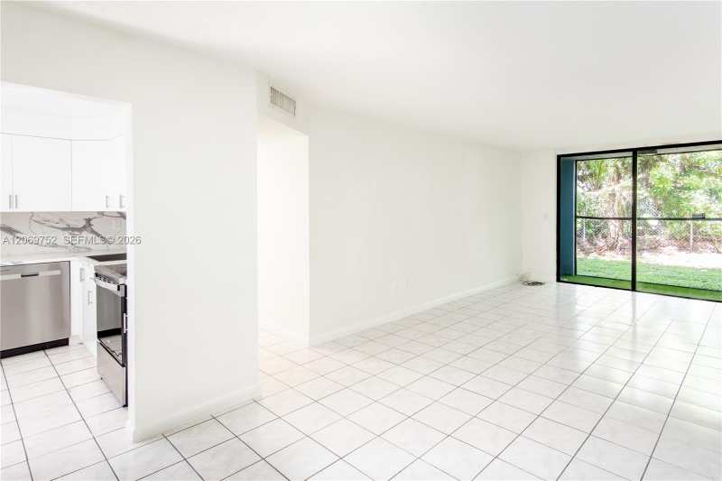 BLEAU GROTTO CONDO