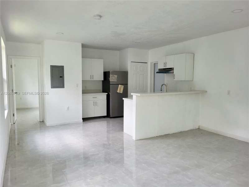 729 NW 55th Ter, Miami FL 33127