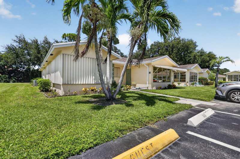 5181 LAKEFRONT Boulevard # B, Delray Beach FL 33484