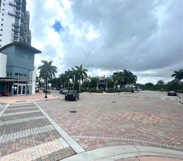 5252 NW 85th Ave # 1608, Doral FL 33166