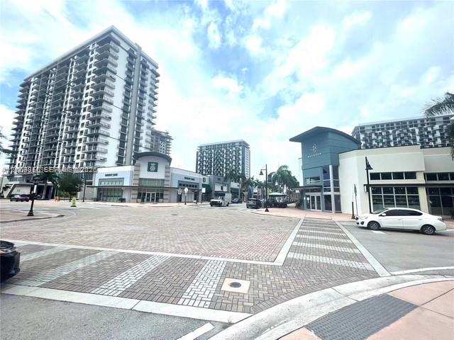 5252 NW 85th Ave # 1608, Doral FL 33166