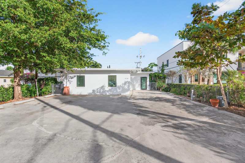 3720 Morton Avenue, West Palm Beach FL 33405