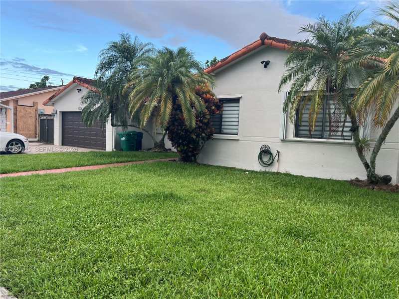 9940 SW 155th St, Miami FL 33157