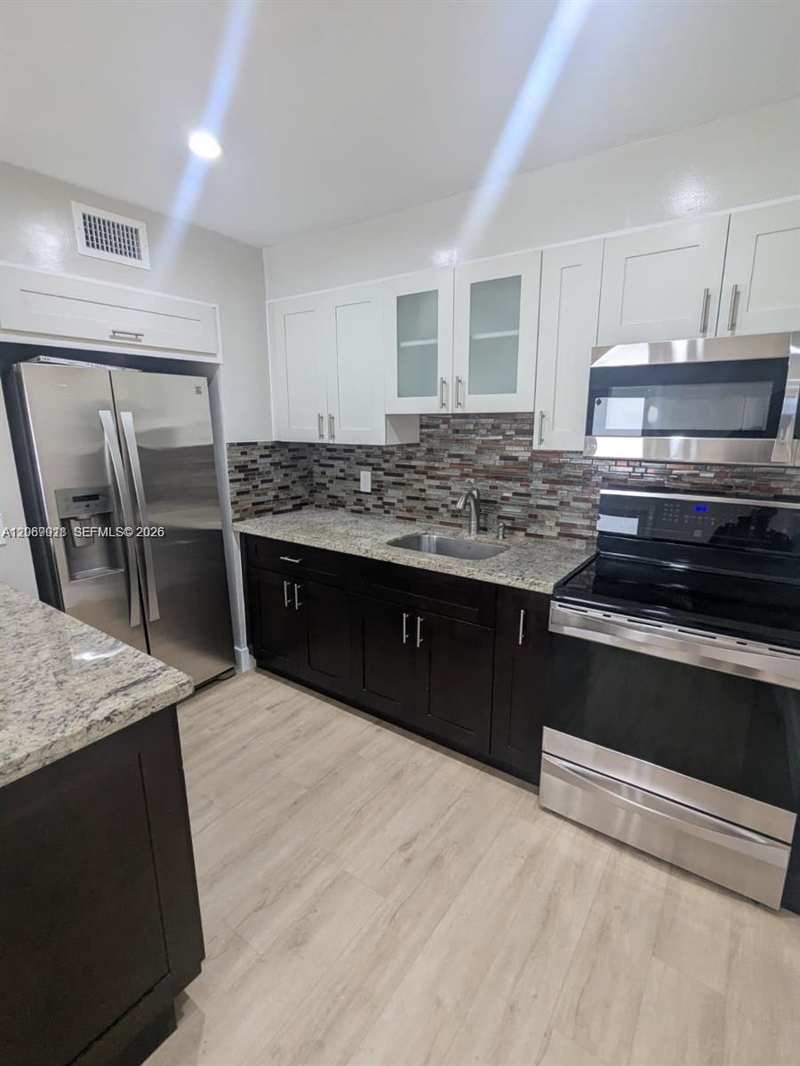 630 SE 3rd Pl, Hialeah FL 33010