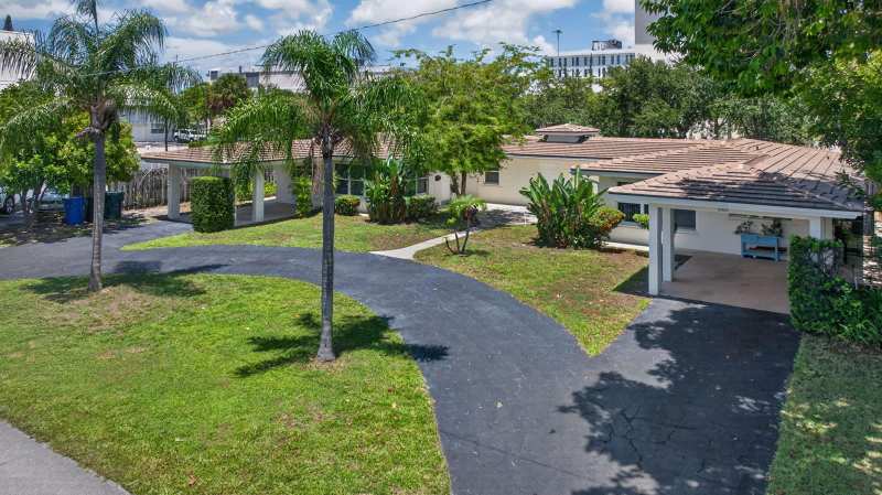 2607 NE 30TH Street, Fort Lauderdale FL 33306