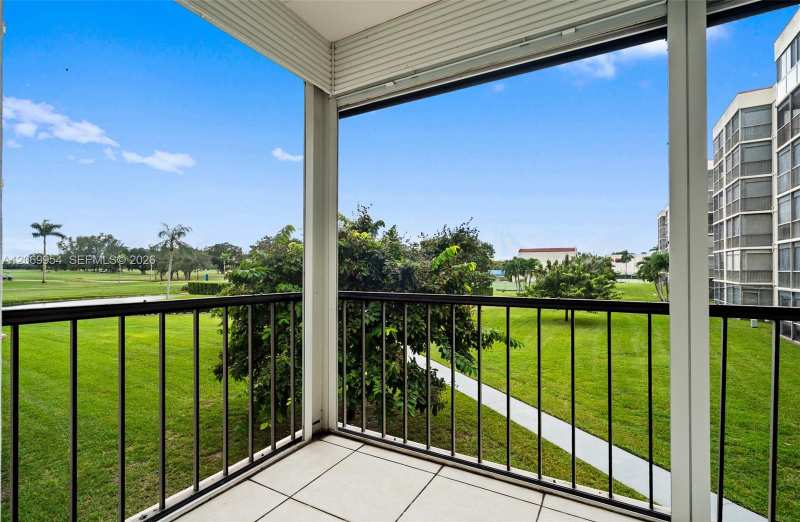 8900 Washington Blvd # 205, Pembroke Pines FL 33025