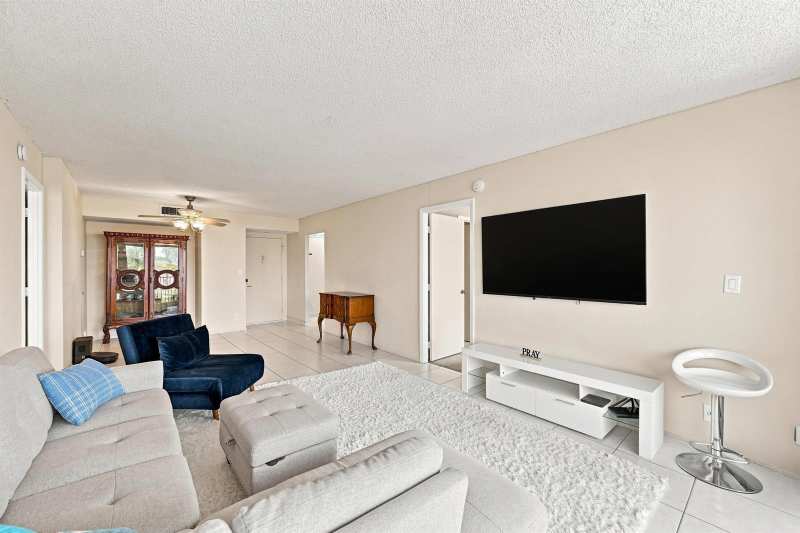 531 N Ocean Boulevard # 505, Pompano Beach FL 33062