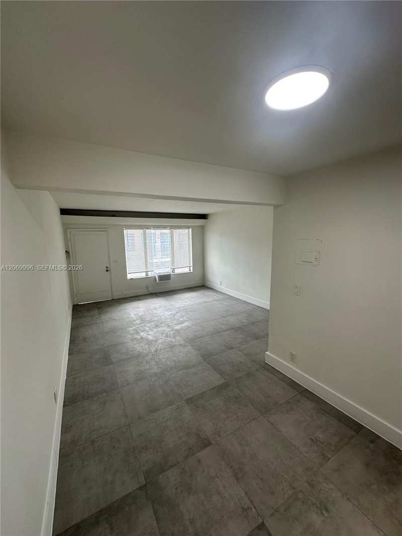 1225 Normandy Dr # 8, Miami Beach FL 33141