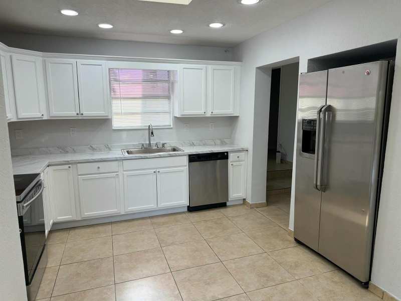 3830 DAVIS Road, Palm Springs FL 33461