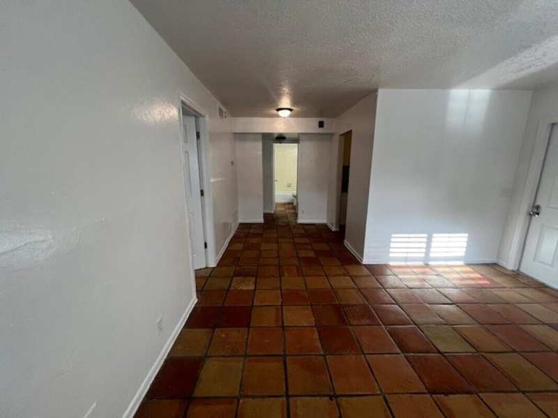 1609 S Federal Highway # 103, FL 33460