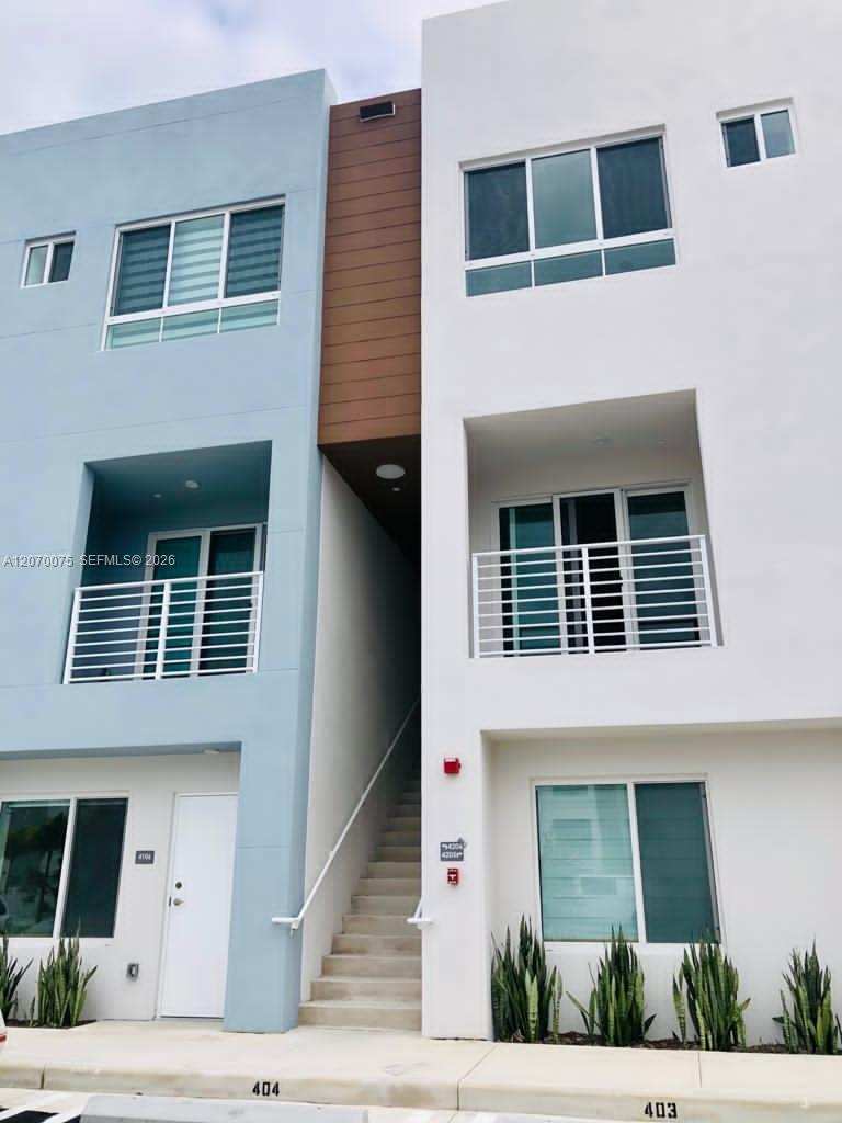2505 NE 193 St # 4206, Aventura FL 33180