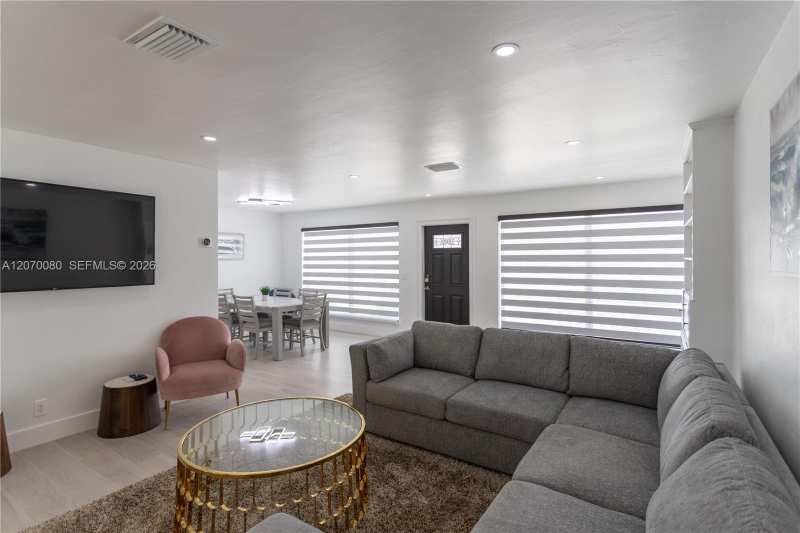 4010 Johnson St, Hollywood FL 33021