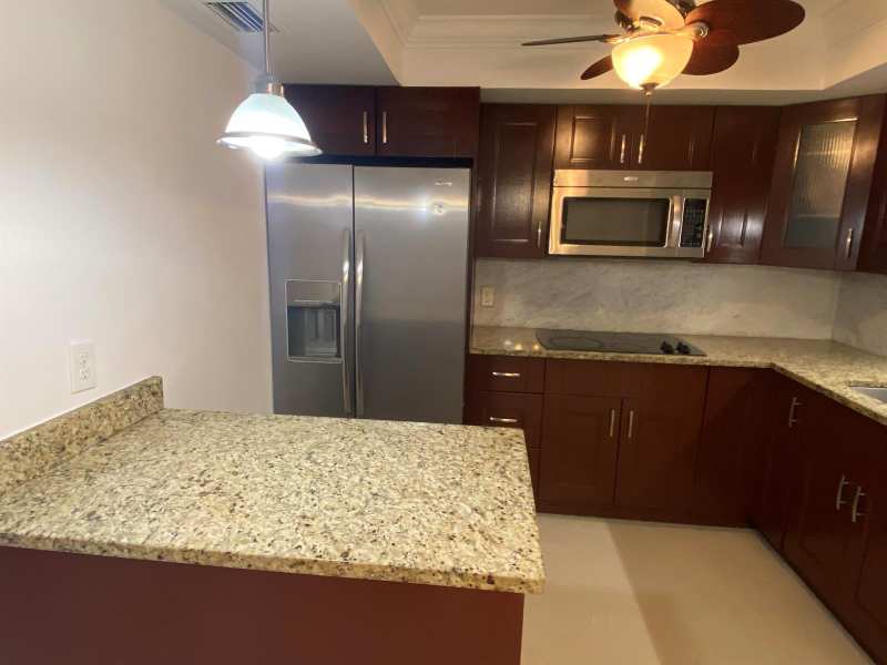 4477 Oak Terrace Drive, FL 33463