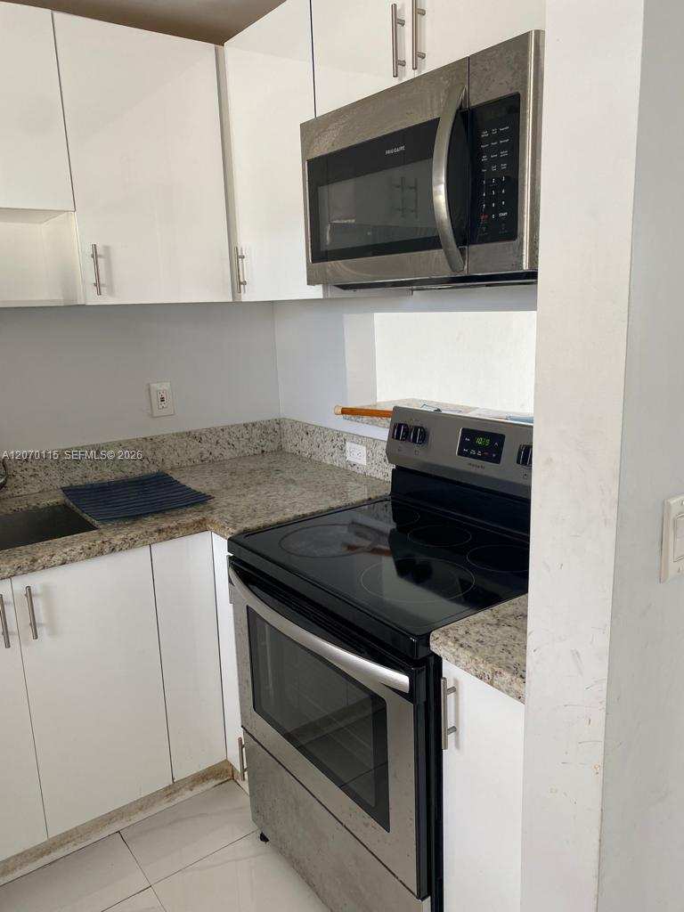 2859 Leonard Dr # G408, Aventura FL 33160