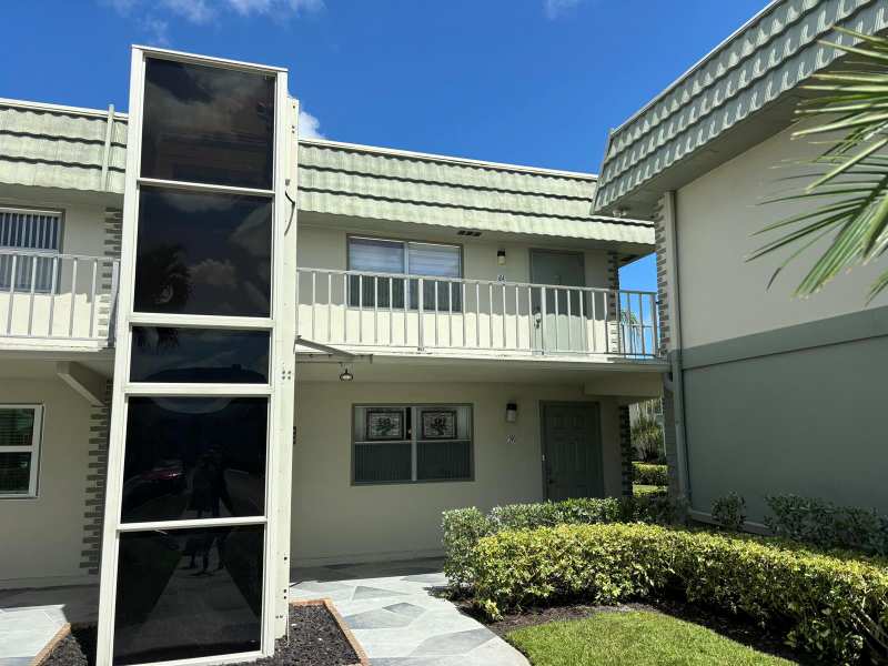 614 Monaco Way, Delray Beach FL 33446
