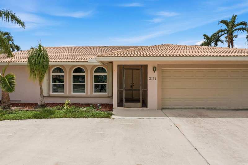 2171 NW 76th Avenue, Margate FL 33063