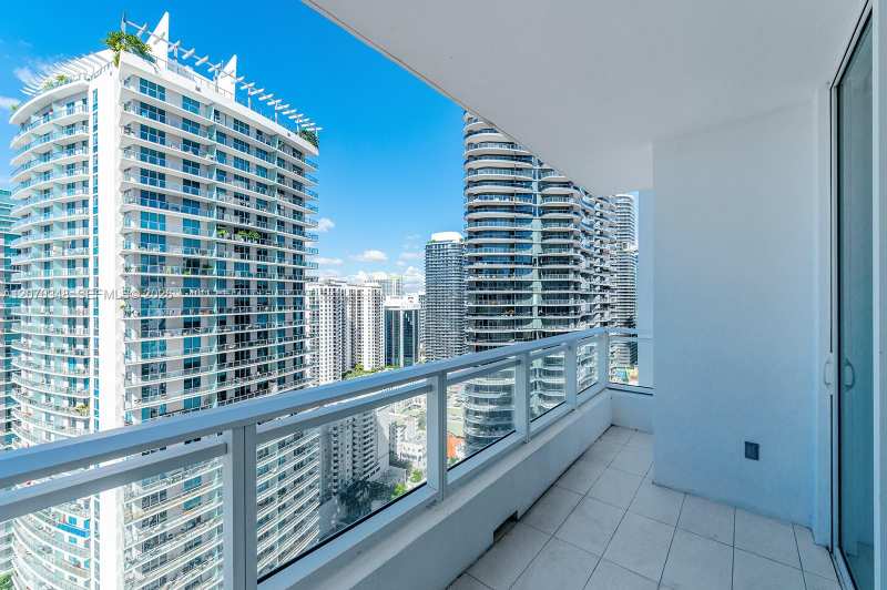 1080 Brickell Ave # 3207, Miami FL 33131