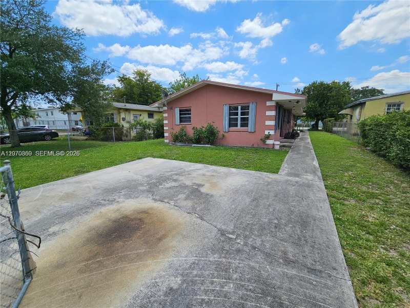 2119 NW 64th St # 2119, Miami FL 33147