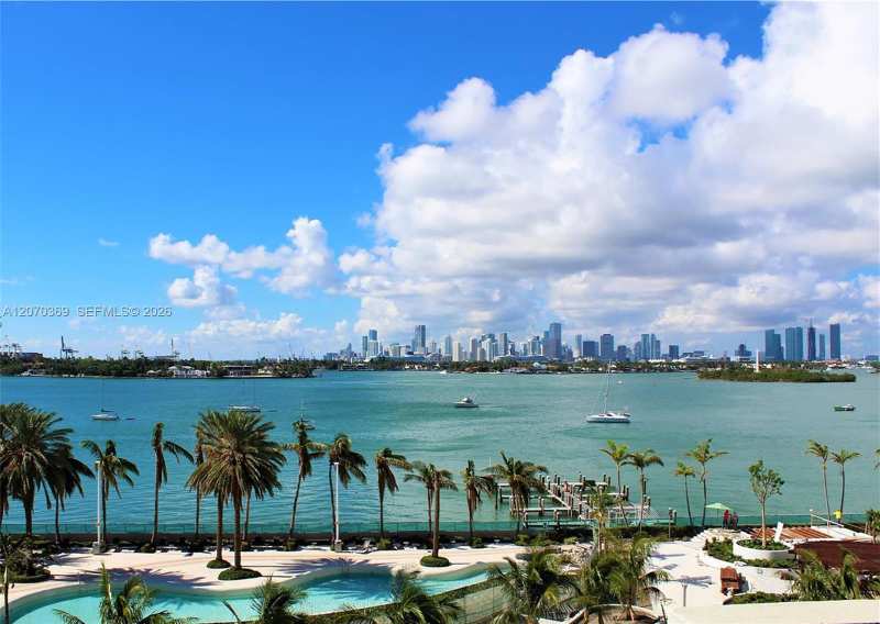 1500 Bay Rd # 618S, Miami Beach FL 33139