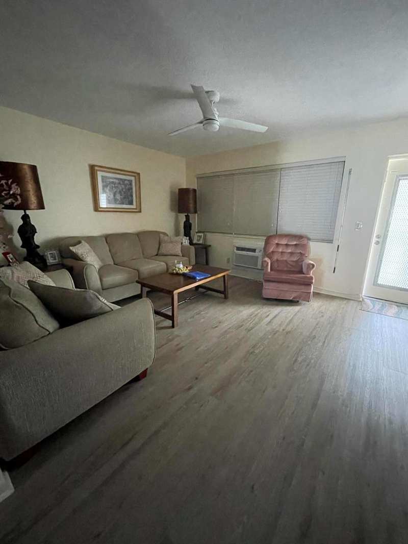 147 MARKHAM G # 147, Deerfield Beach FL 33442