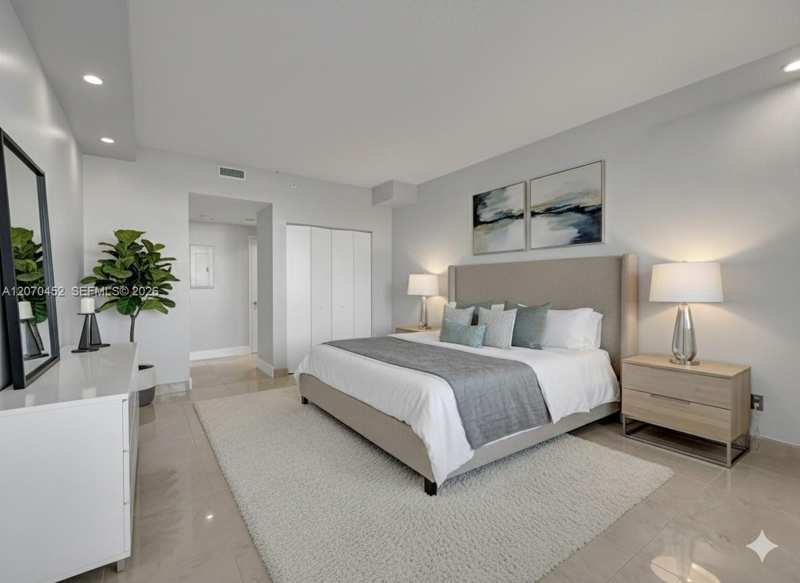 2475 Brickell Ave # 804, Miami FL 33129