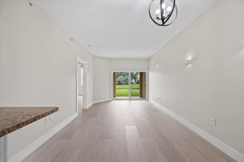 2020 Greenview Shores Boulevard # 102, Wellington FL 33414