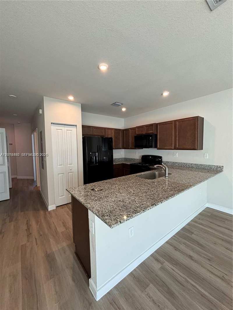 1021 NW 5th St, Florida City FL 33034