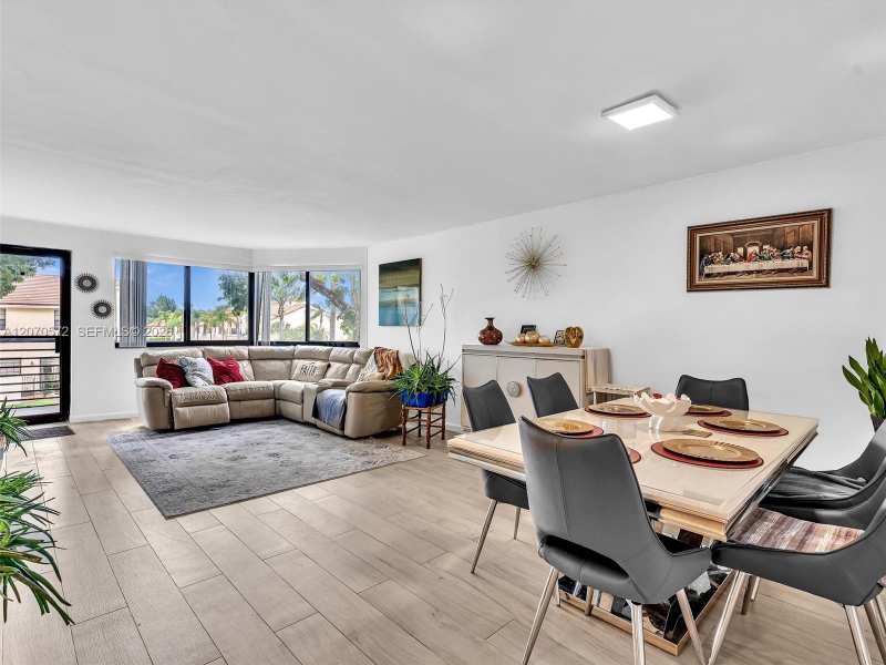 20840 San Simeon Way # 204, Miami FL 33179