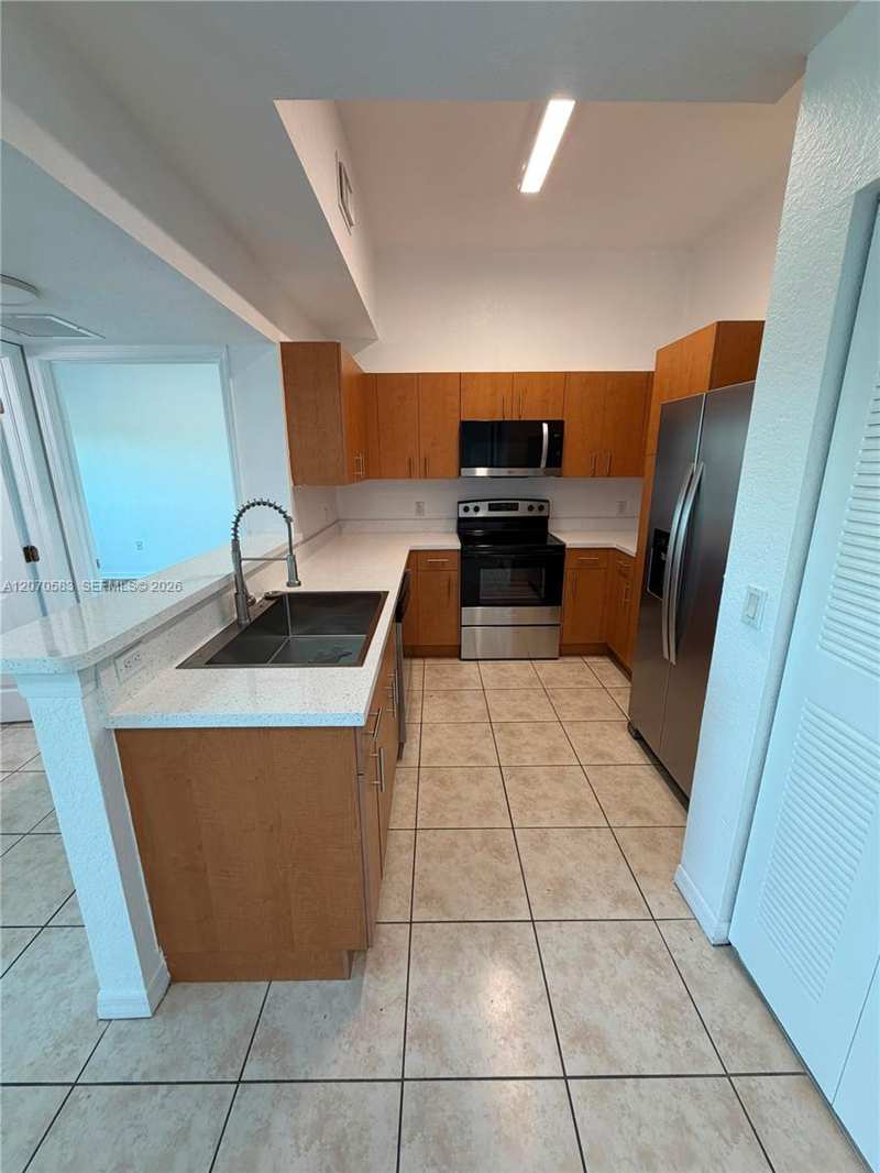 295 NW 57th Ave # 508, Miami FL 33126