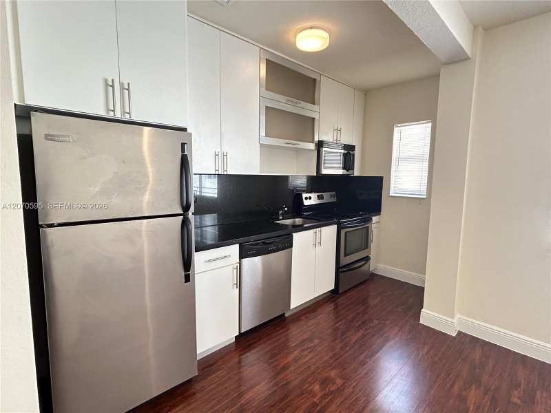 2931 Sheridan Ave # 12, Miami Beach FL 33140