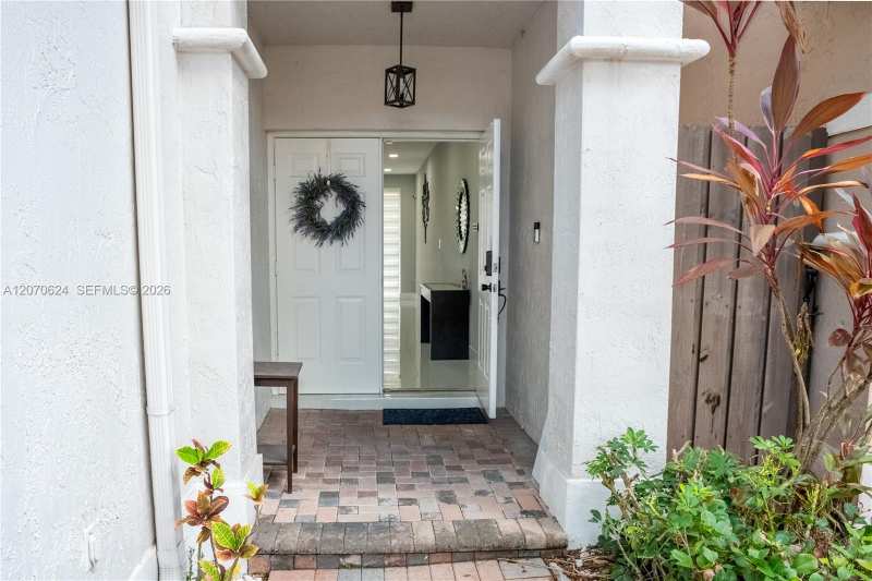 7333 NW 113th Ct # 7333, Doral FL 33178