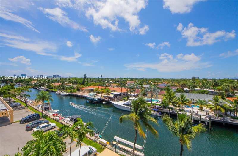 2350 NE 135th St # 403, North Miami FL 33181