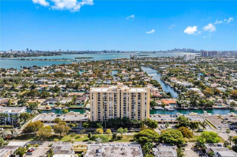 2350 NE 135th St # 403, North Miami FL 33181