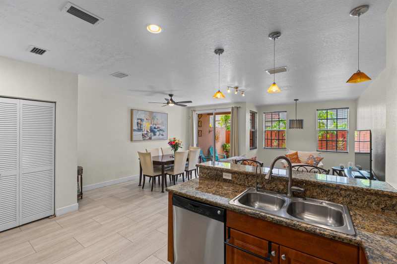 213 Las Brisas Circle, Sunrise FL 33326