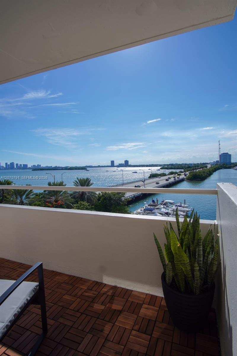 7904 West Dr # 501, North Bay Village FL 33141