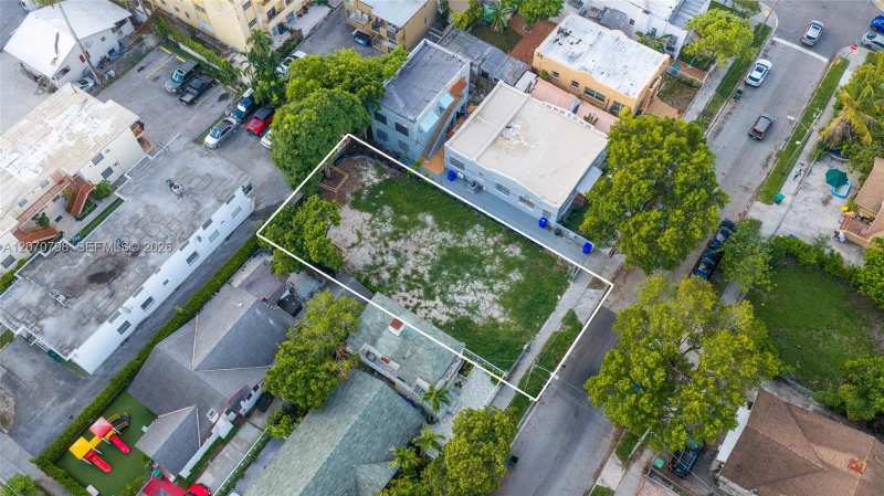 315 SW 14th Ave, Miami FL 33135